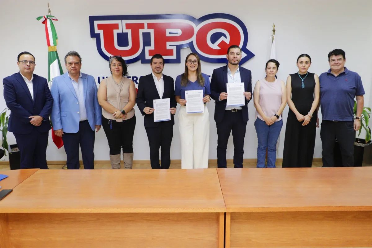 Autoridades de la UTC, UPQ y UP Santa Rosa formalizaron un convenio de pase directo para ampliar las opciones de ingreso a la educación superior en Querétaro.